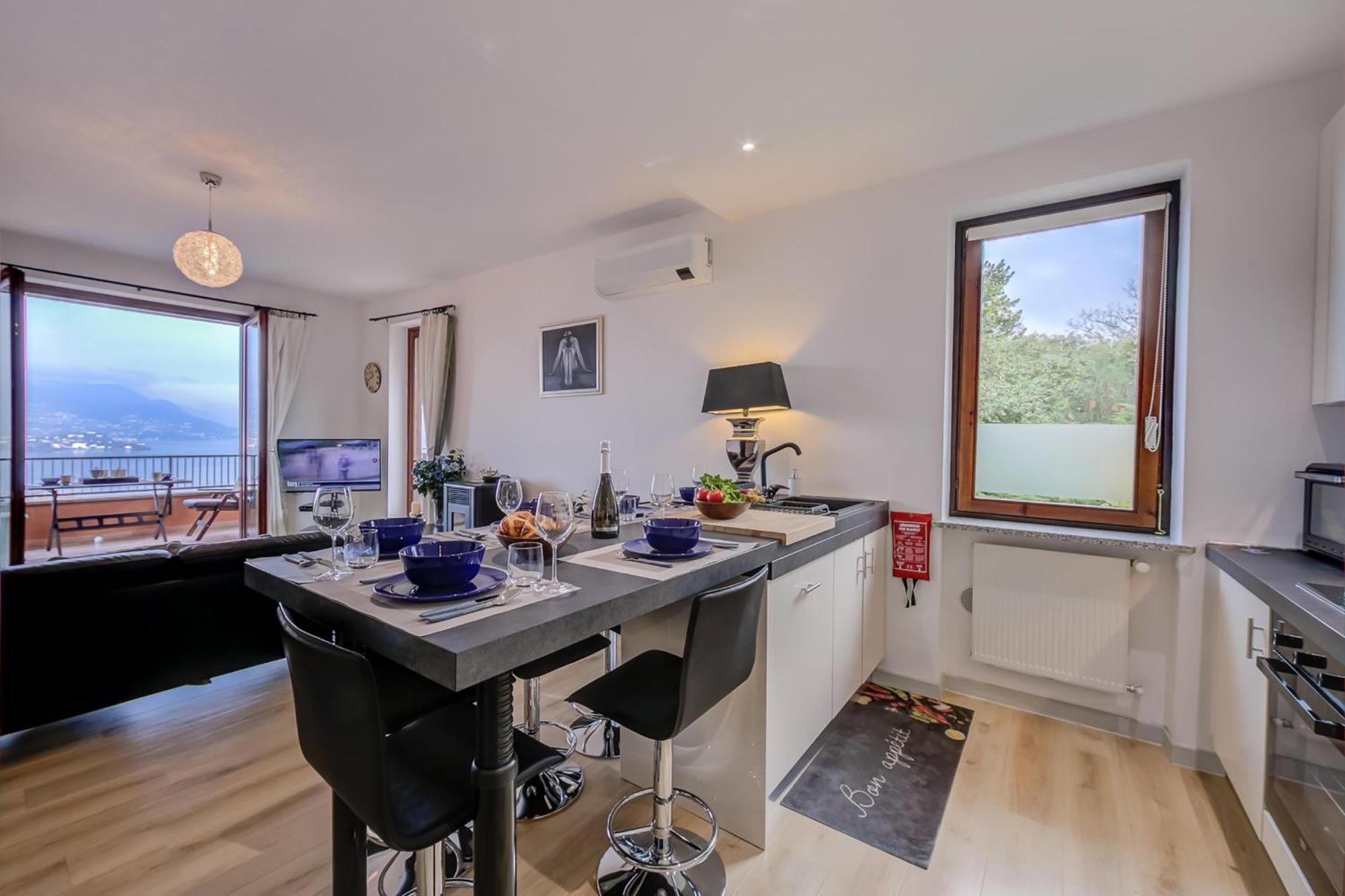 La Bellavista Penthouse Apartment Стреза Екстериор снимка