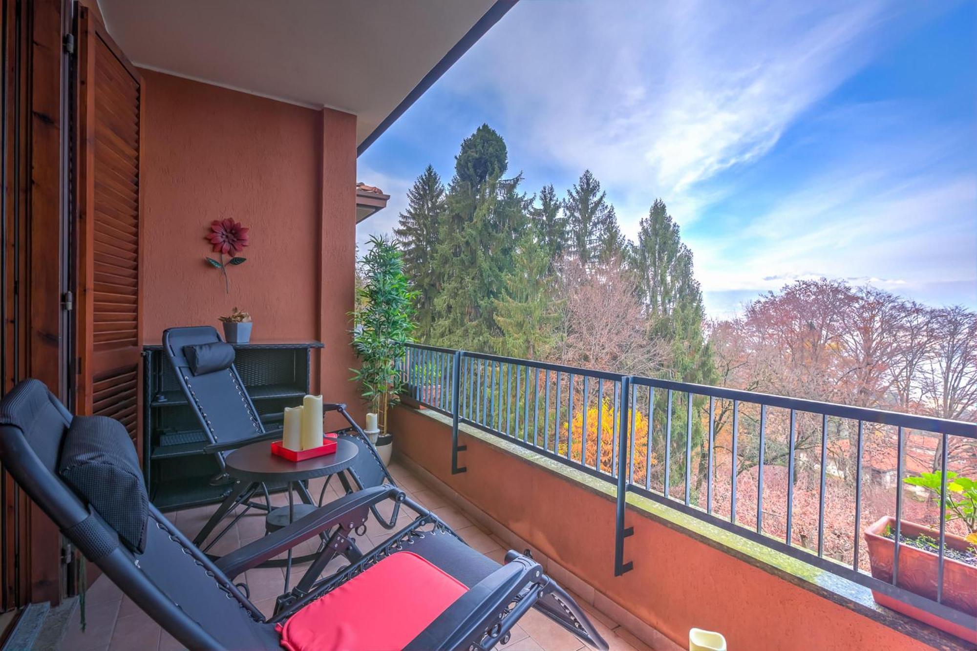 La Bellavista Penthouse Apartment Стреза Екстериор снимка